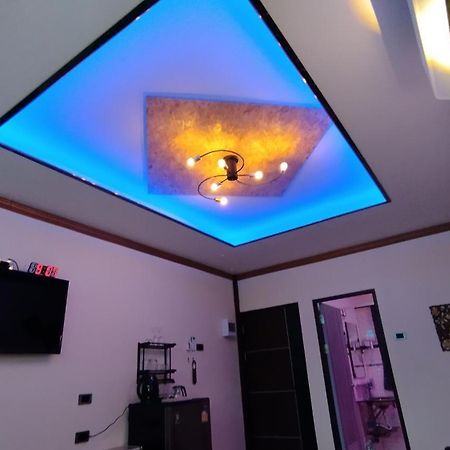 Touch The Wind Hotel Chaiyaphum Luaran gambar